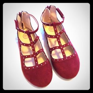 Girls size 2 SO shoes